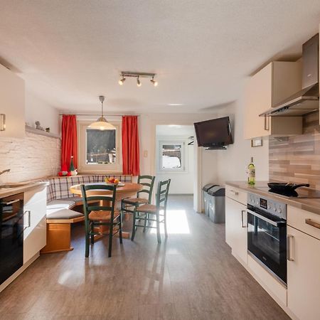 Apartmenthaus Ehrenberg Ehenbichl Ngoại thất bức ảnh