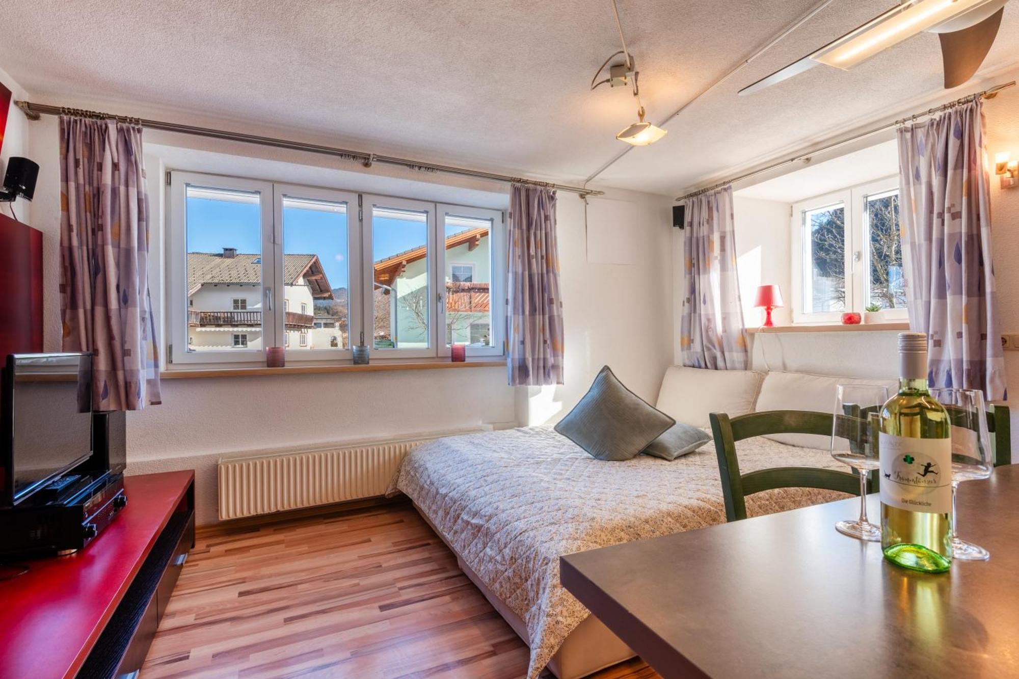 Apartmenthaus Ehrenberg Ehenbichl Ngoại thất bức ảnh