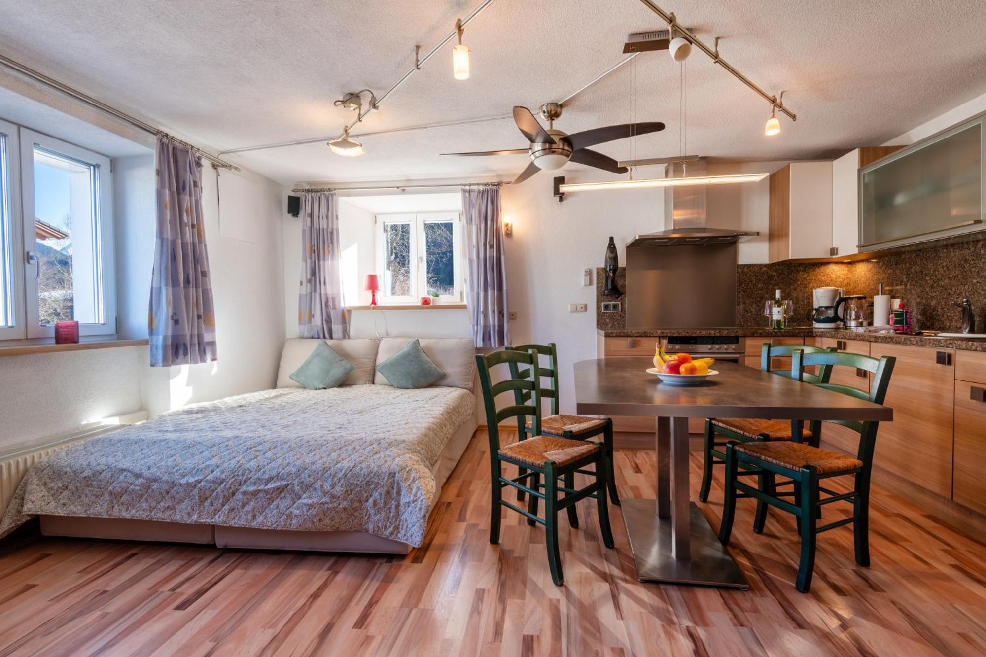 Apartmenthaus Ehrenberg Ehenbichl Ngoại thất bức ảnh